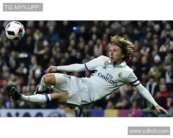 世界足球明星的美丽妻子们揭示了爱情与事业的完美结合之道