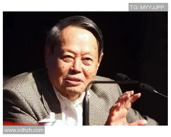 姓刘的足球明星有哪些及他们在足球界的成就与影响分析